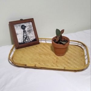 Bomboo serving tray